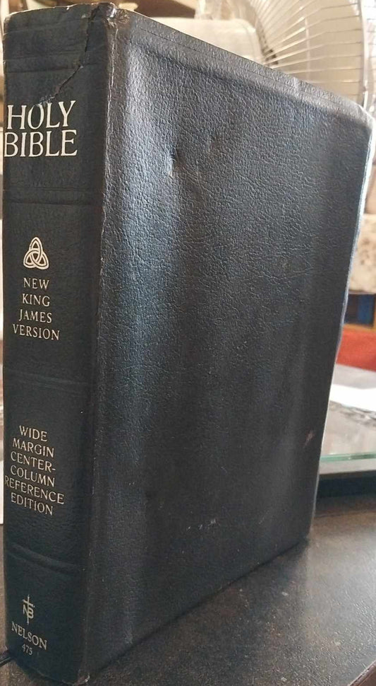 NKJV Wide Margin Center-Column Reference Edition, Thumb Index image 0