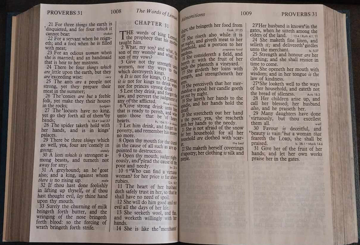 KJV Holy Bible, Giant Print image 1