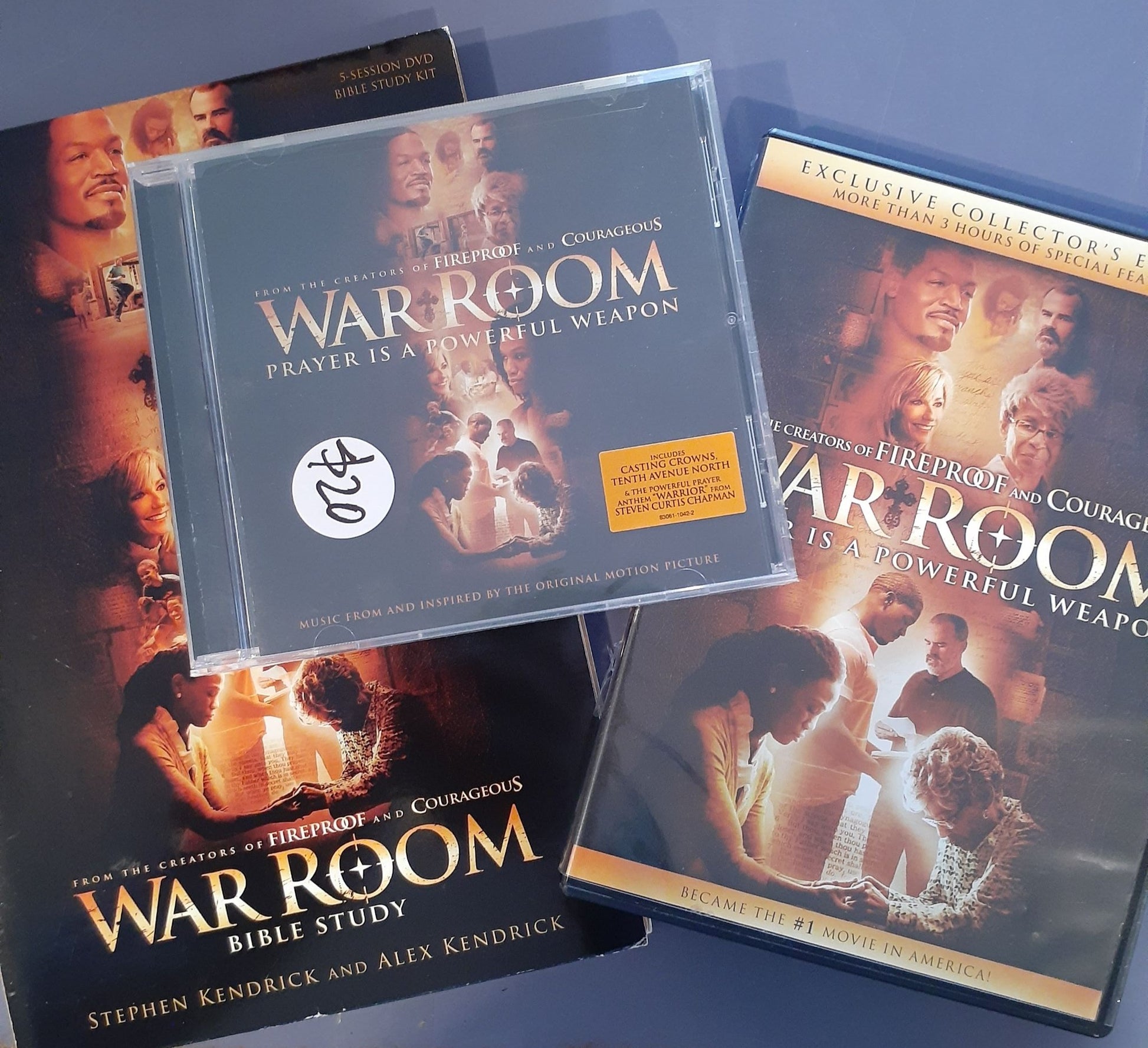 War Room Study Set (DVD + CD + Book) image 0
