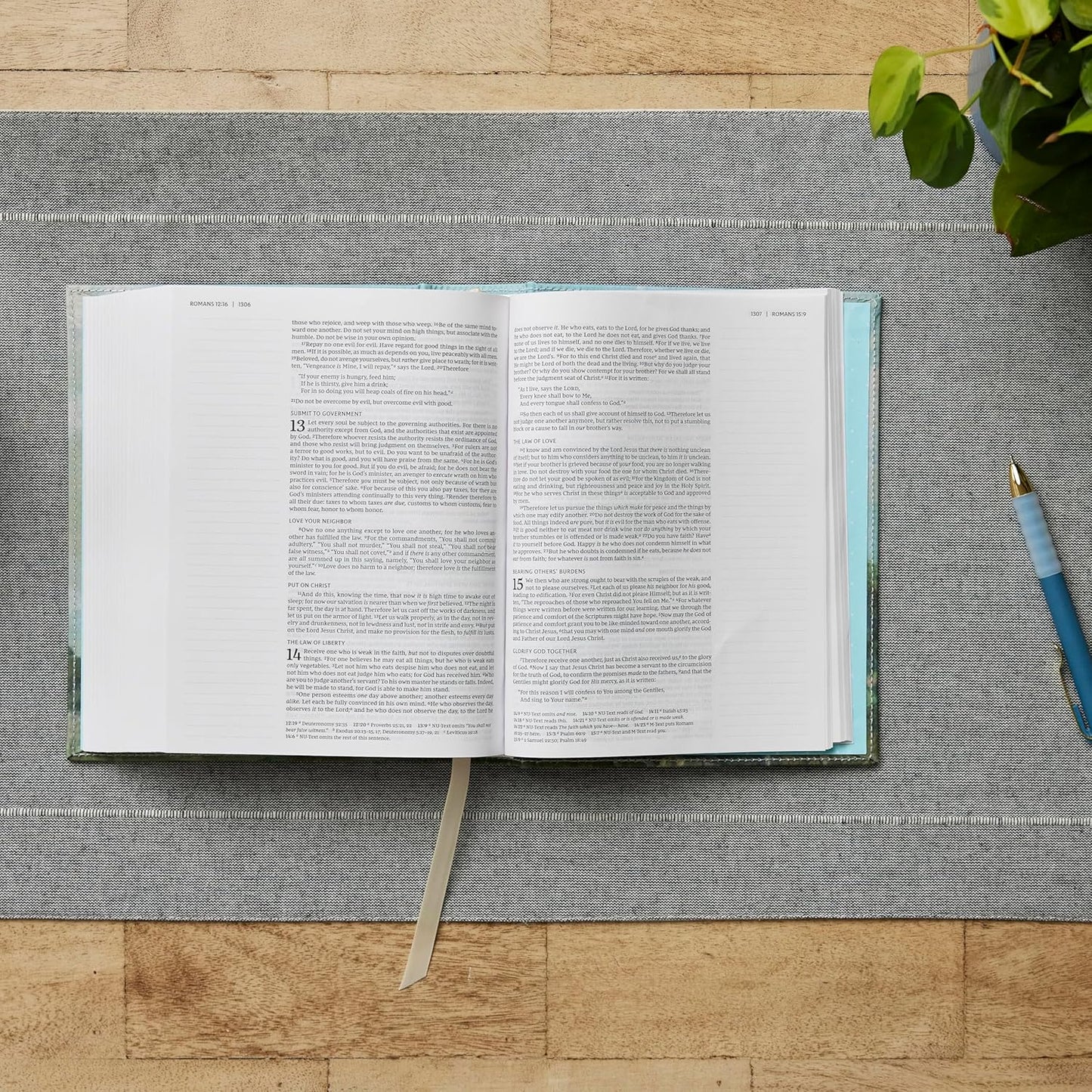 NKJV Journal The Word Bible