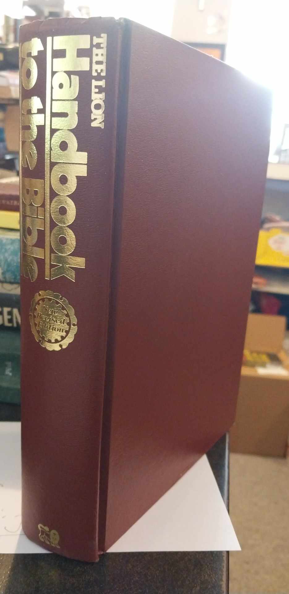 Lion Handbook to the Bible image 1