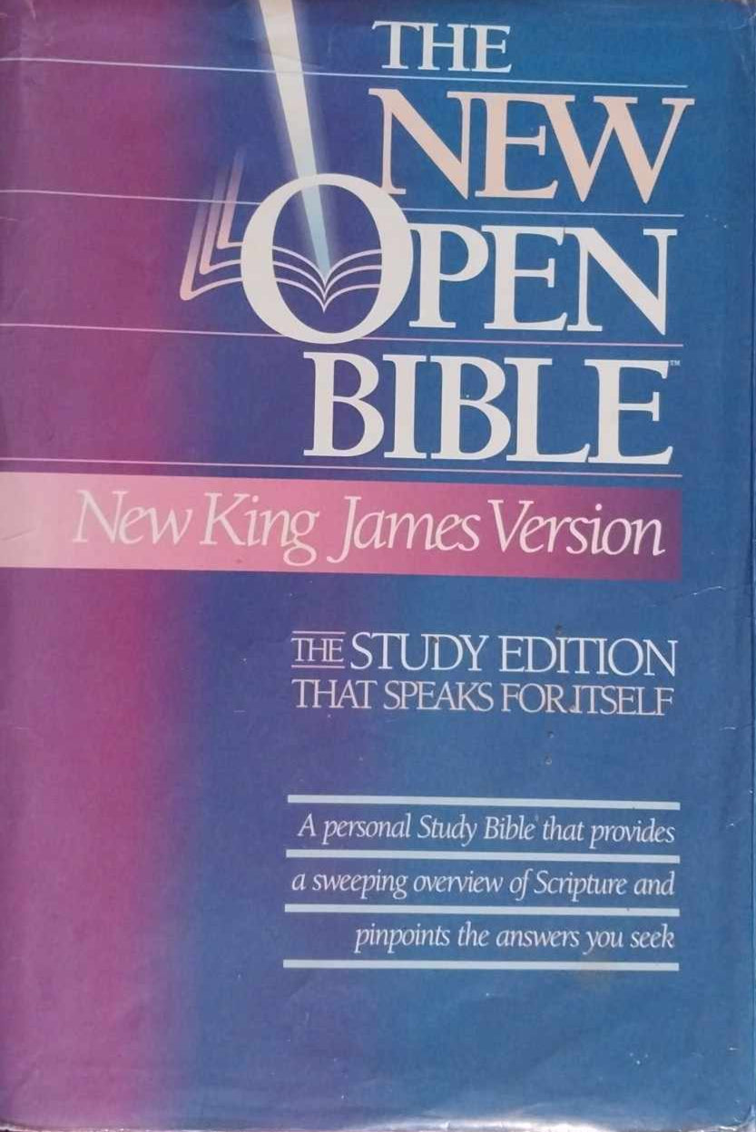 NKJV New Open Bible Study Edition, Hardcover image 0