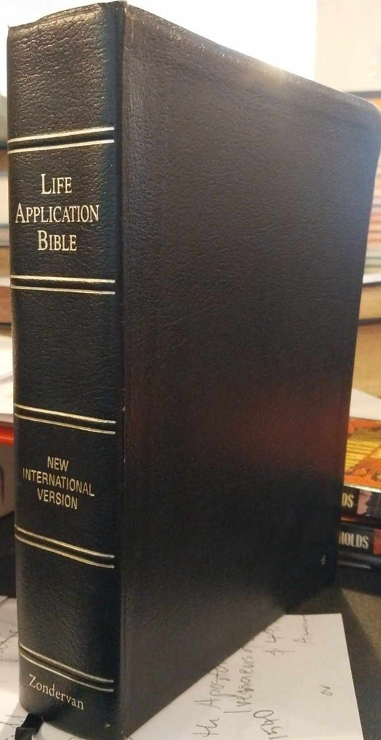 NIV Life Application Bible, Black Bonded Leather image 0