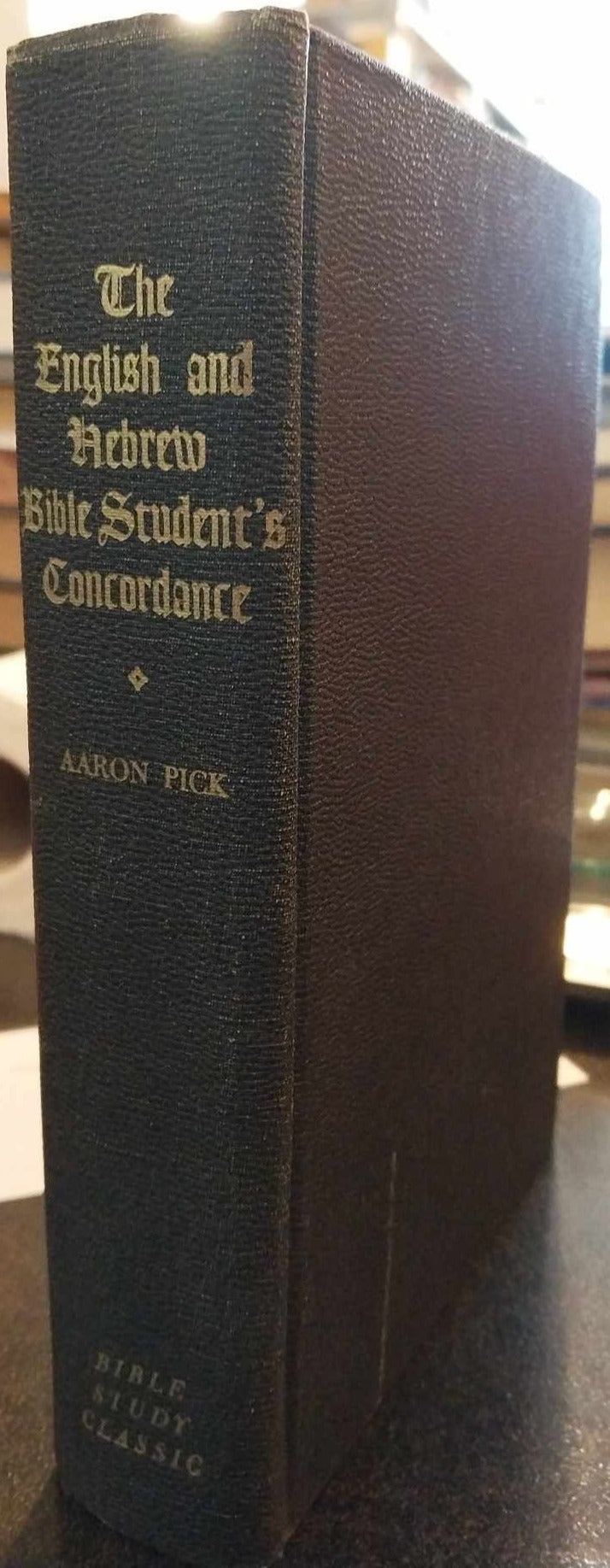 English and Hebrew Bible Student's Concordance by Aaron Pick image 0