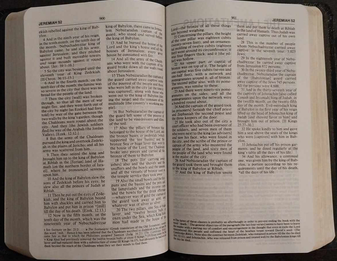 The Amplified Bible, Black Leather image 1